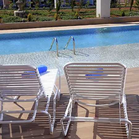 فندق Sandy (adults Only) آغيوس غيوريوس