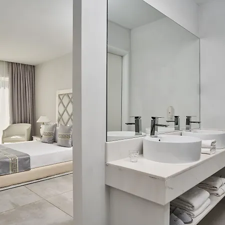 Sandy Villas (Adults Only) 5* Linia