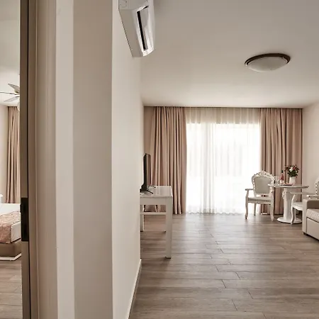 Kairaba Sandy Villas Hotel Línia